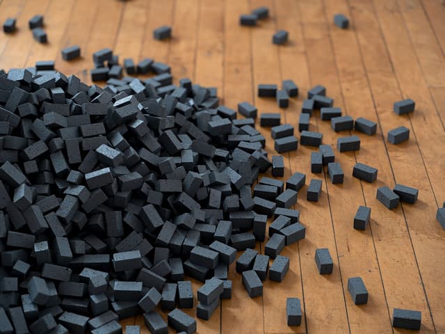 Betty Beaumont. The Object (Detail), 1978. Styrofoam, paint. 17,000 .75 x .75 x 1.5 inch blocks; overall dimensions variable.