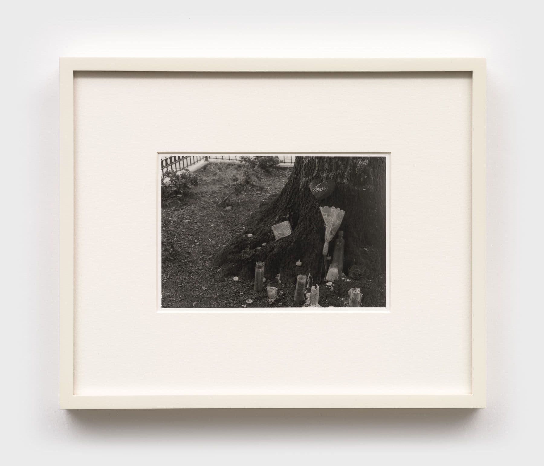 Mo Costello. Untitled (100 Broad), 2025. Gelatin silver print.
4 1/4 × 6 inches (9 1/2 × 11 1/2 inches framed). Edition of 3 + II AP.