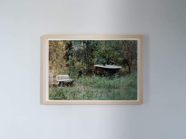 Beverly Buchanan. Leon’s Yard Part 1, 1990. Color photograph. 13.5 x 20 inches. Courtesy of Andrew Edlin Gallery, New York.